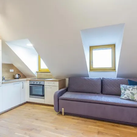 Bed and breakfast Vilaraj 4*