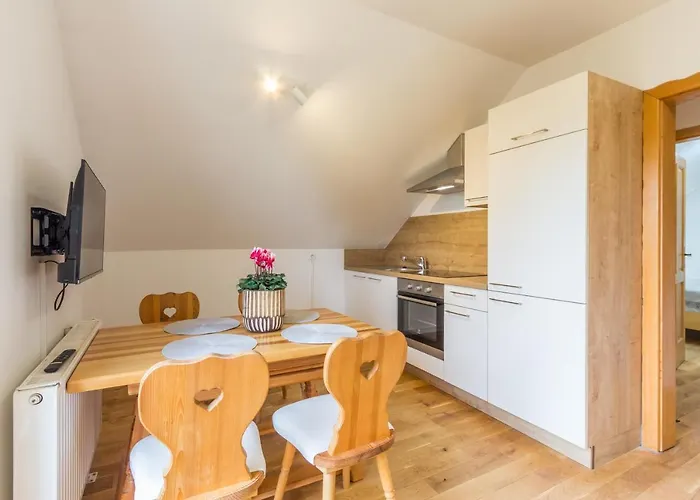 Vilaraj Bed and breakfast 4*